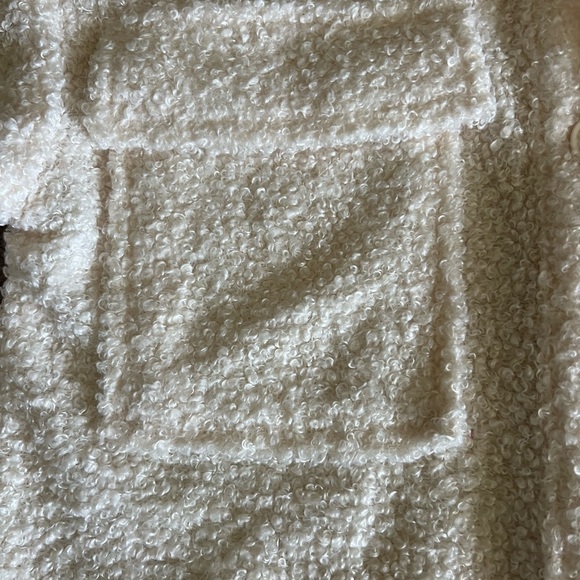 BKE Cream Textured Shacket - Picture 7 of 11